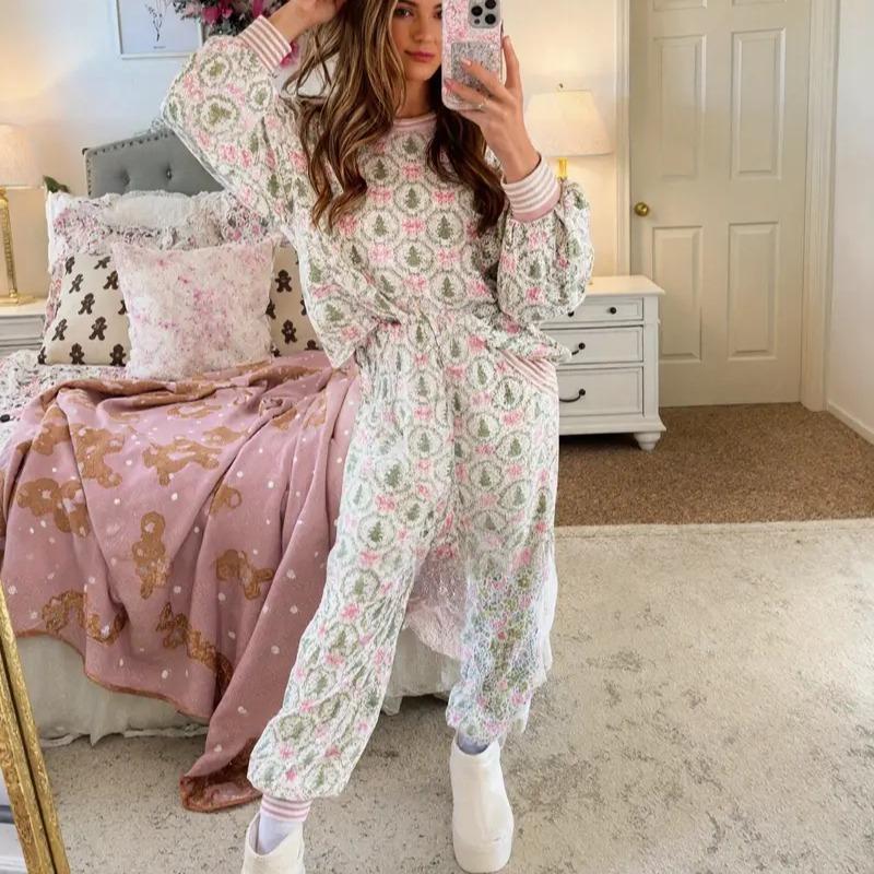AUBREY™ | Cozy Christmas Bow Print Loungewear Set