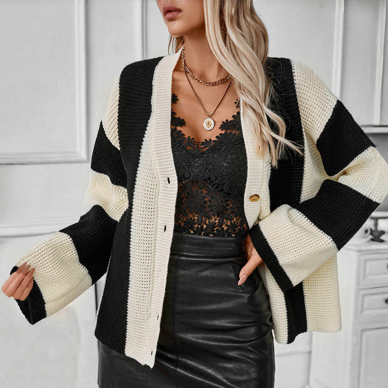 ELYRA™ | Striped Relaxed Knit