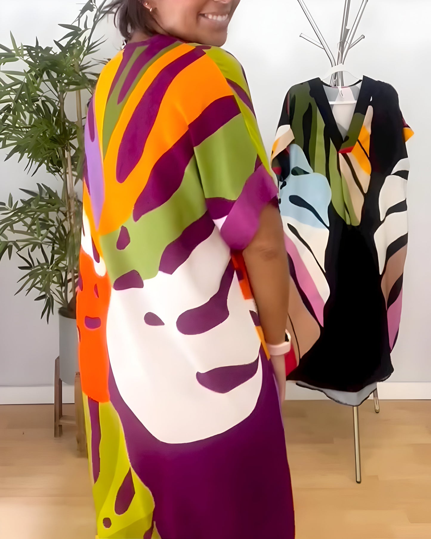ELYRA™ | Long flowy dress with colourful patterns