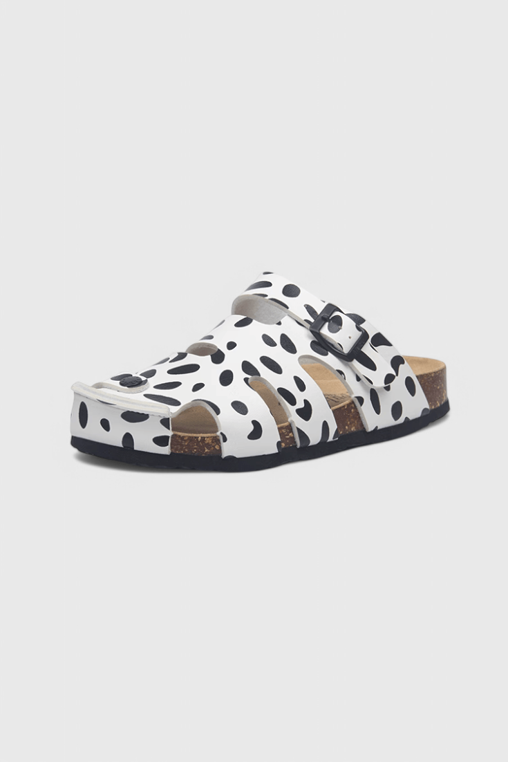 ELYRA™ | Clogs with Cork Buckle