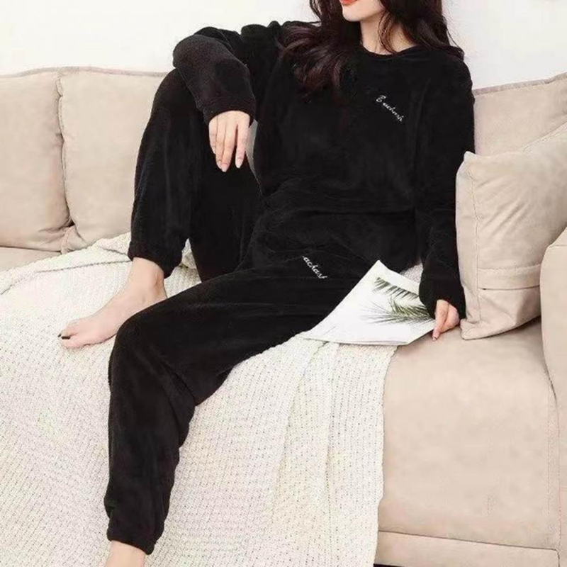 ELYRA™ | Warm Pyjama Set