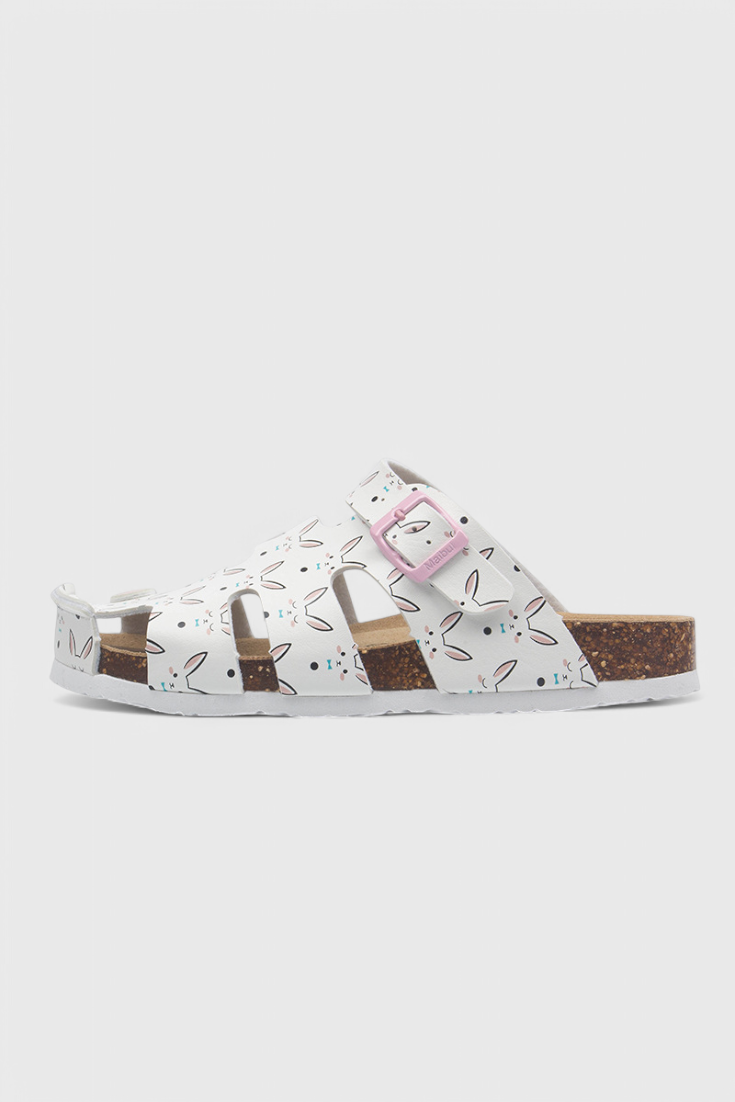 ELYRA™ | Clogs with Cork Buckle