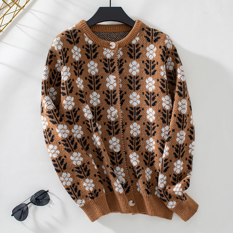 ELYRA™ | Vintage Floral Knit