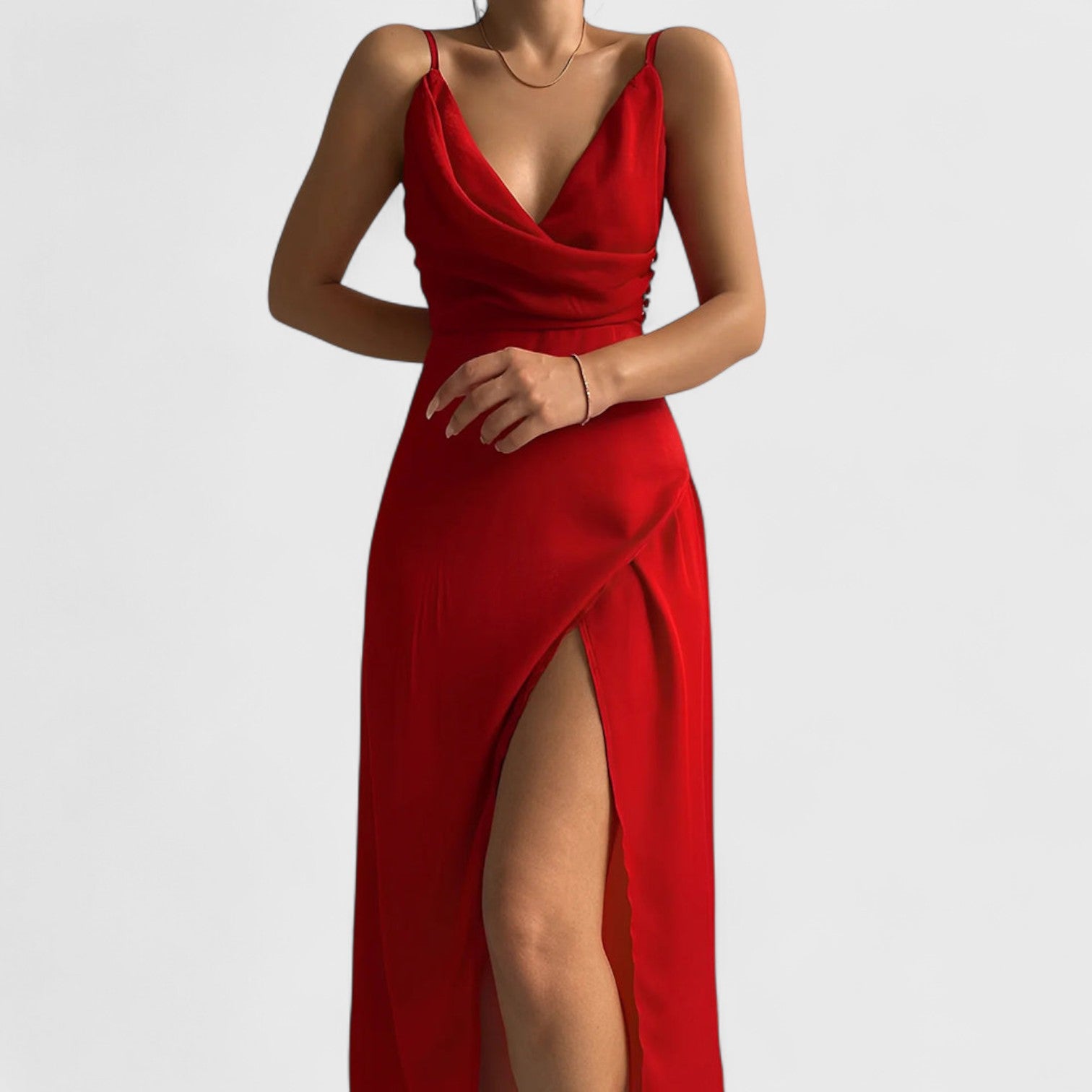 ELYRA™ | Robe droite élégante à encolure en V