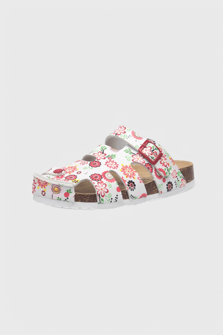 ELYRA™ | Clogs with Cork Buckle