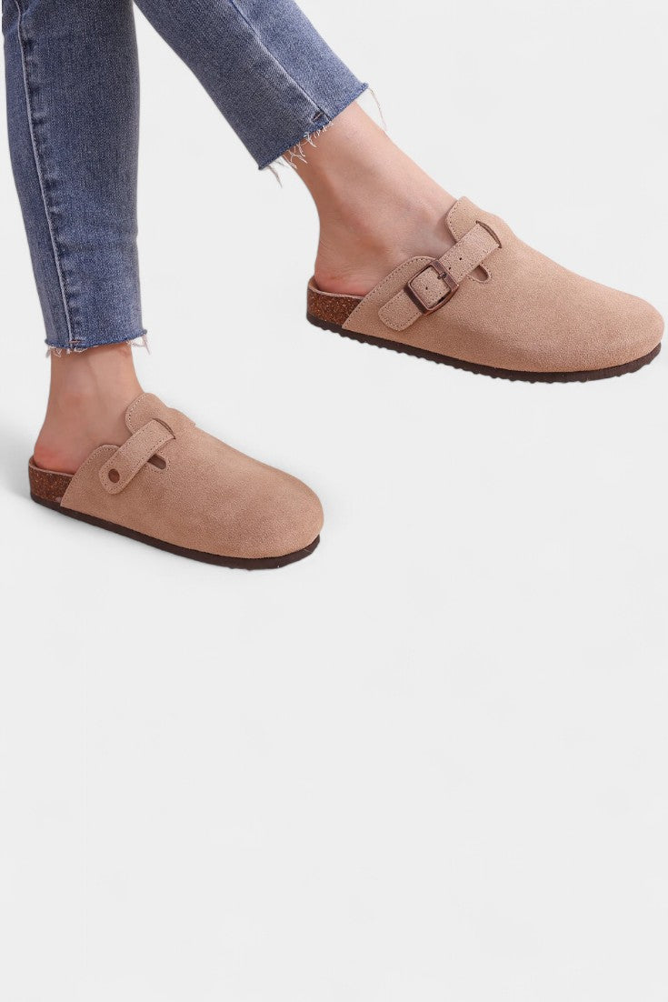 ELYRA™ | Robust Suede Clogs