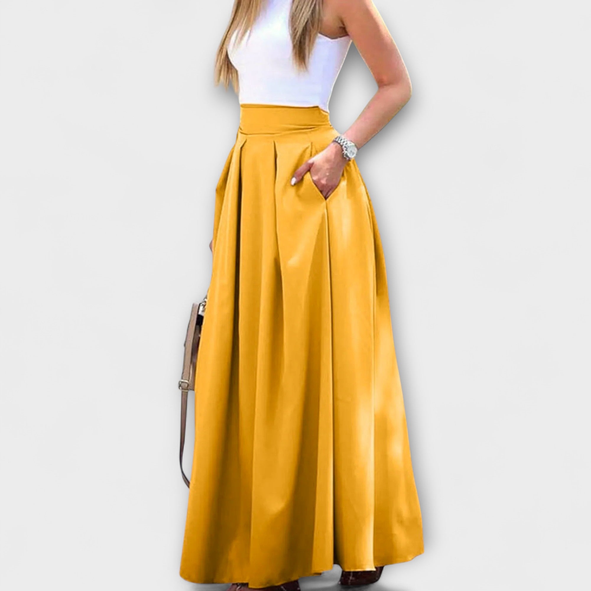 ELYRA™ | High-waisted maxi skirt in flowing fabric