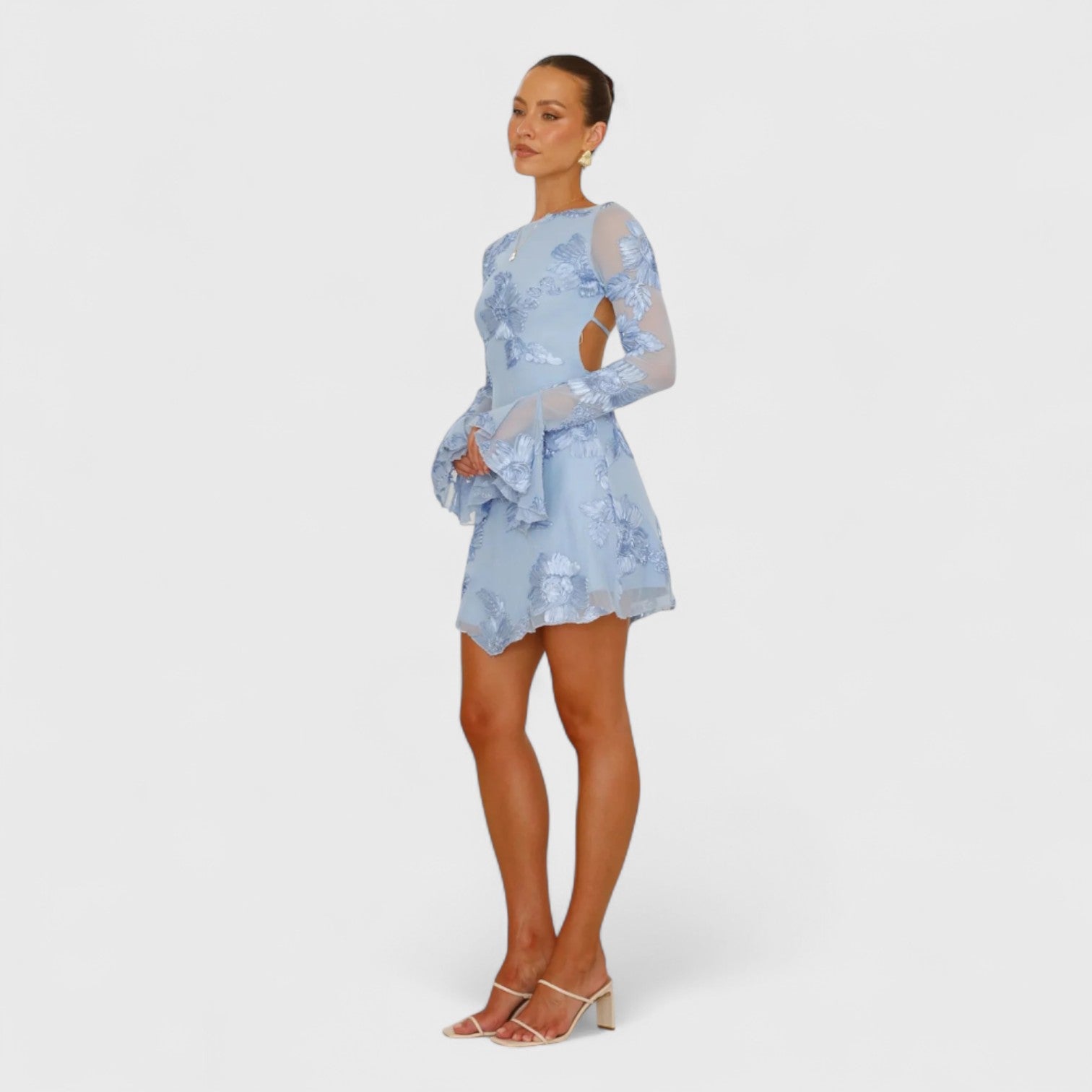 ELYRA™ | Robe courte à motifs floraux