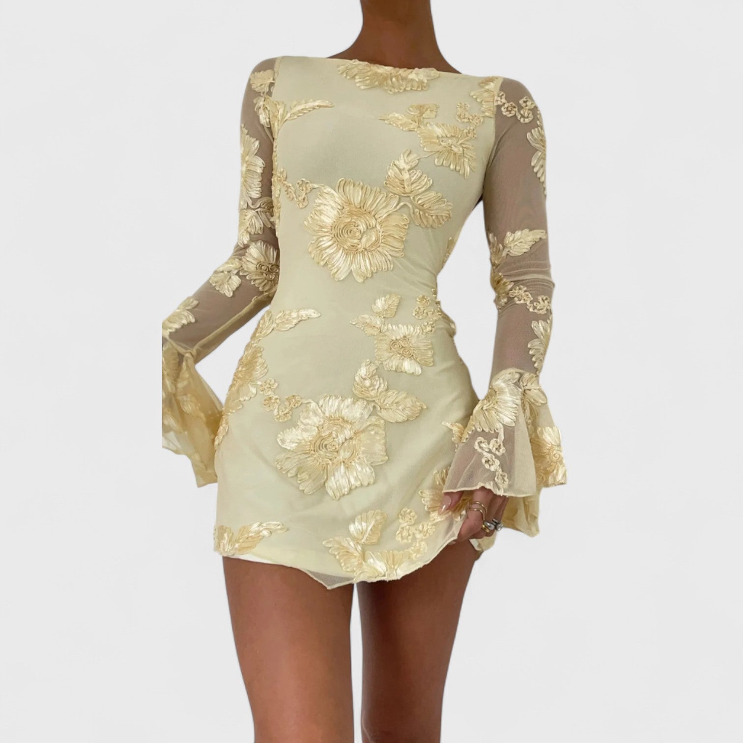 ELYRA™ | Robe courte à motifs floraux