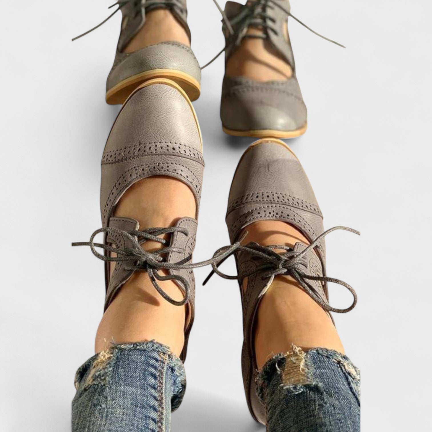 ELYRA™ | Chaussures vintage à talons, en cuir, avec détails en dentelle