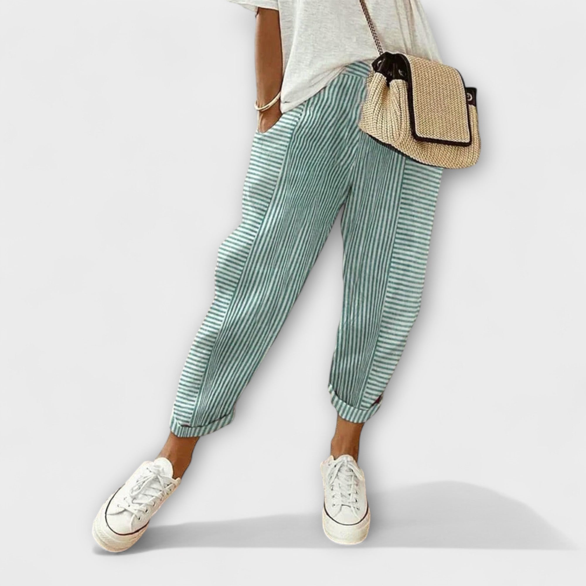ELYRA™ | Pantalon rayé en tissu doux