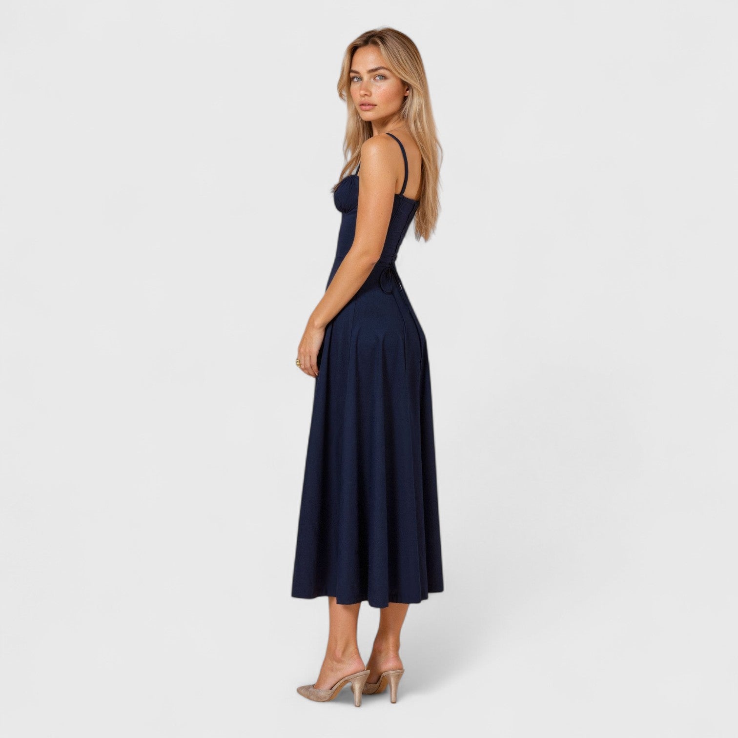 ELYRA™ | Robe bustier cintrée