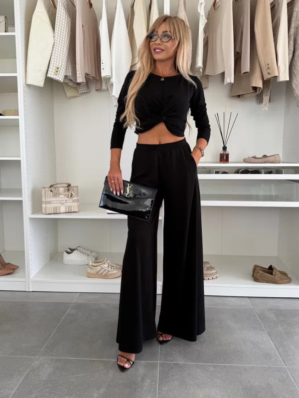 ELYRA™ | Two-Piece Set with Twist