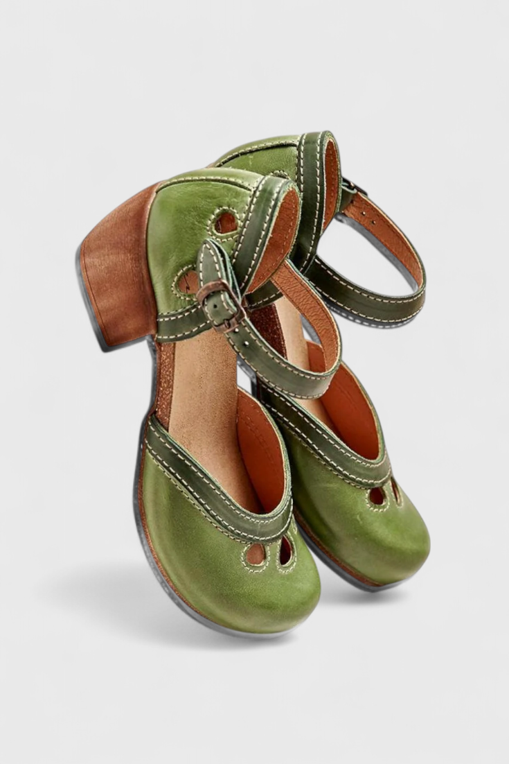 ELYRA™ | Vintage Comfort Sandals in Soft Leather