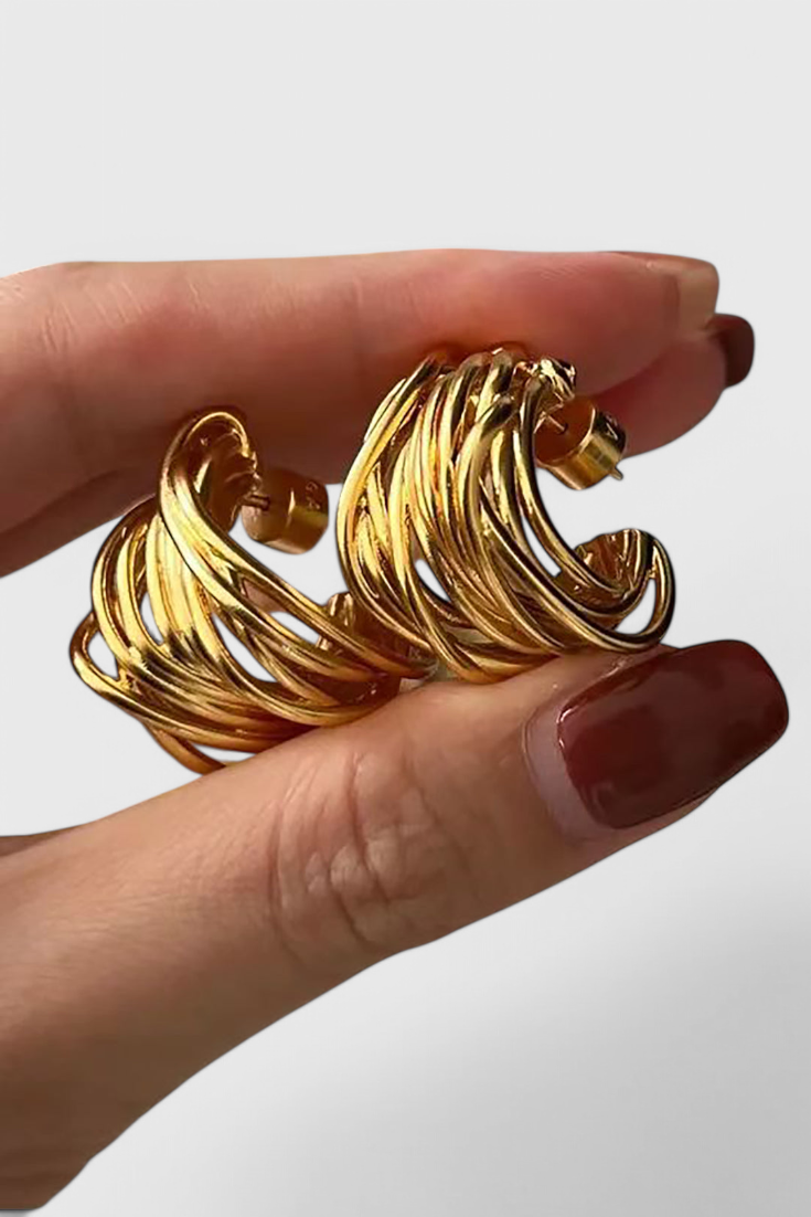 ELYRA™ | C-shaped Earrings