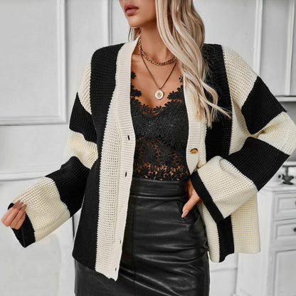ELYRA™ | Striped Relaxed Knit