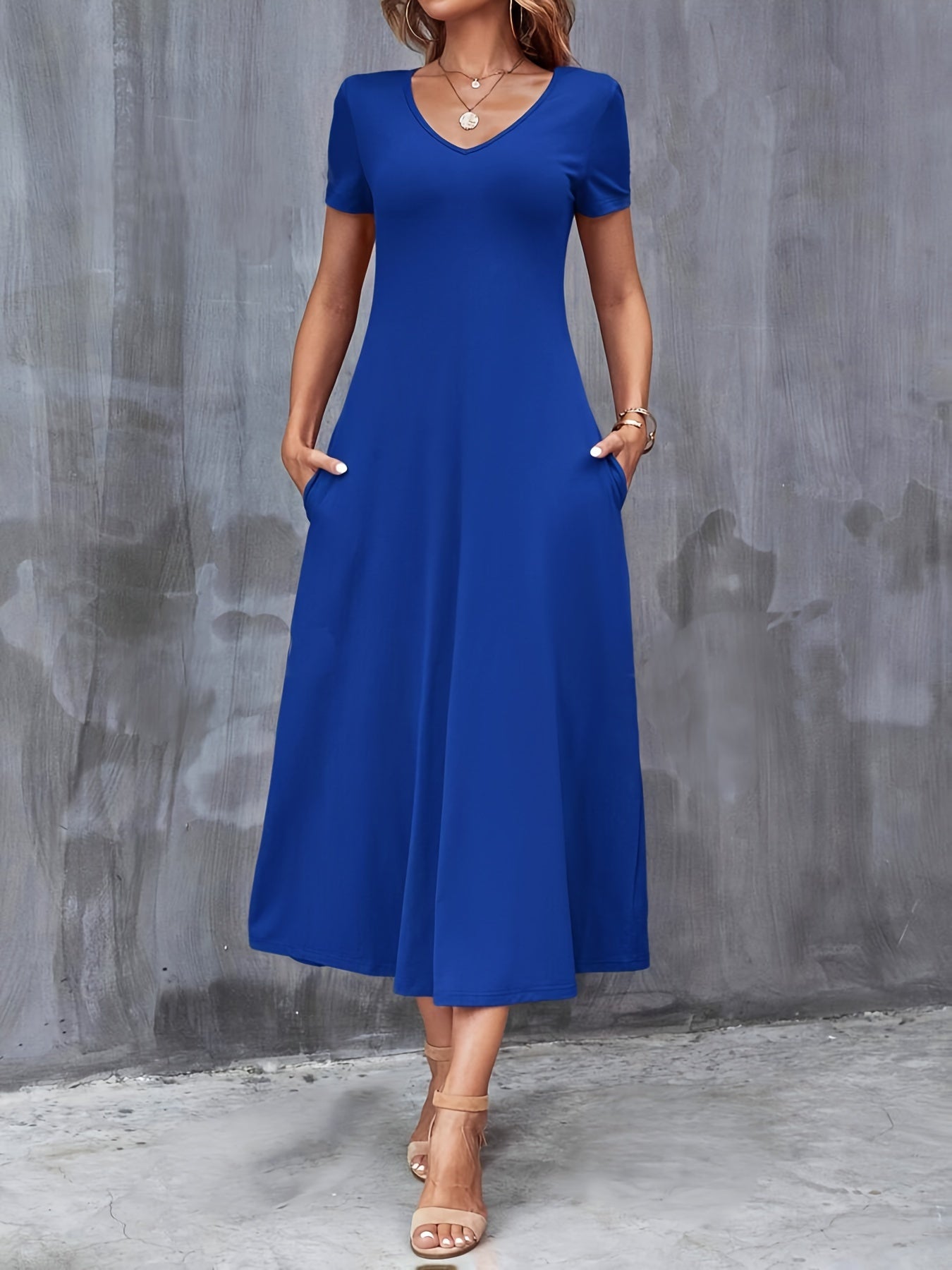 ELYRA™ | Elegant V-neck dress with short sleeves