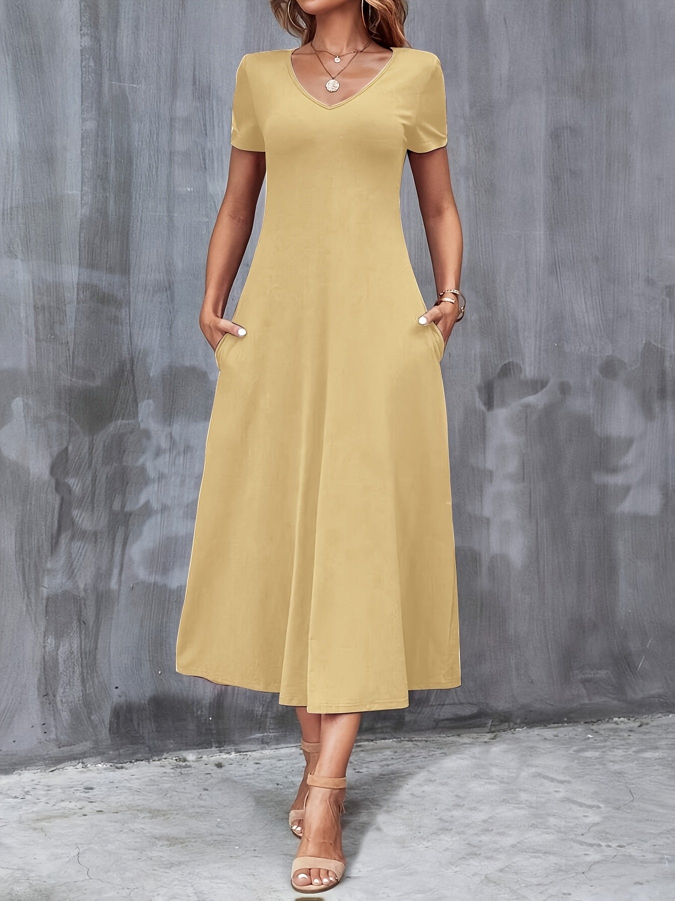 ELYRA™ | Elegant V-neck dress with short sleeves