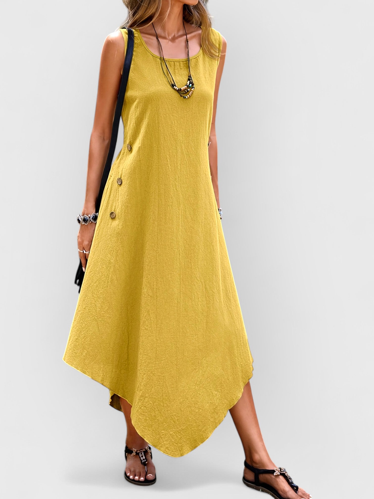 ELYRA™ | Long sleeveless dress with asymmetric hem