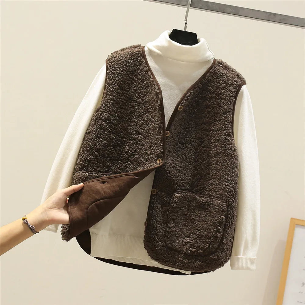 ELYRA™ | Classic Gilet