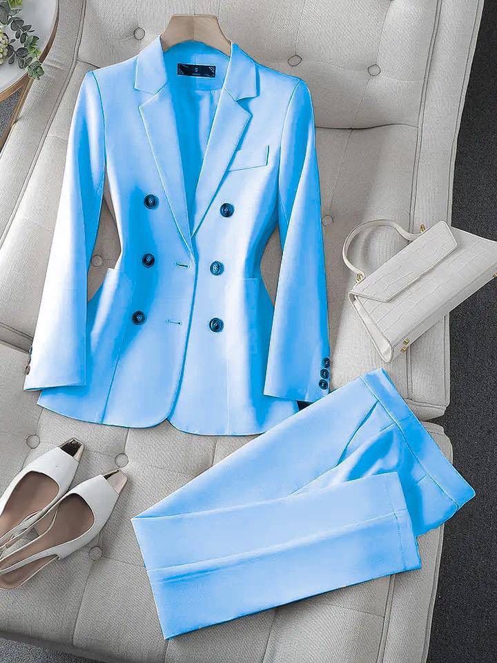 ELYRA™ | Blazer & Trousers Set in Nude