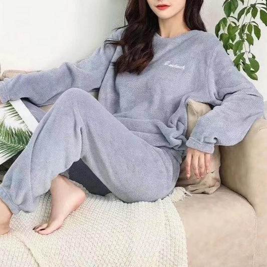 ELYRA™ | Warm Pyjama Set