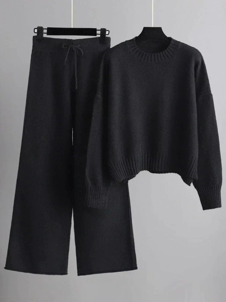 ELYRA™ | Elegant Knit Duo