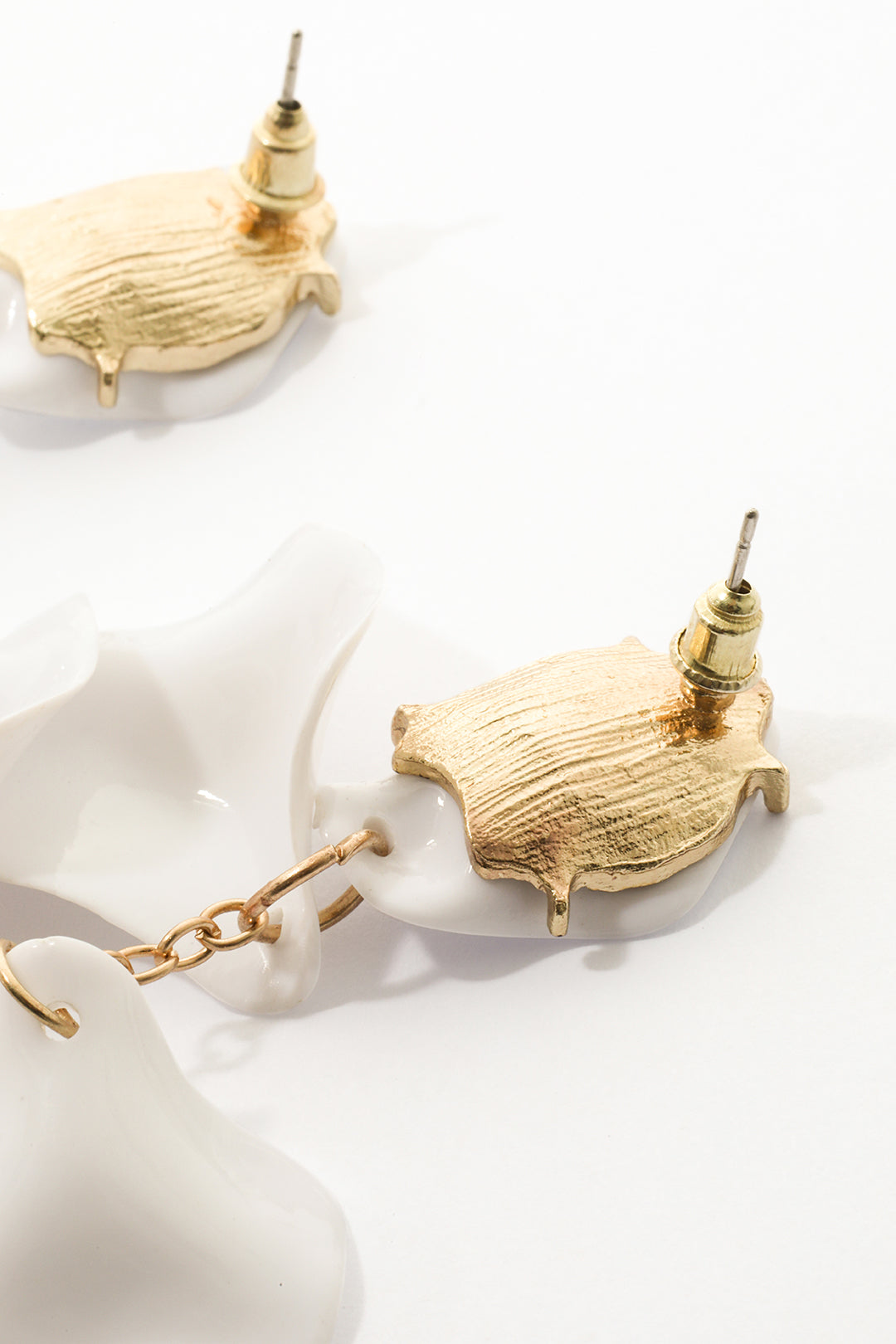 ELYRA™ | Boucles d'Oreilles en Pétales d'Orchidée