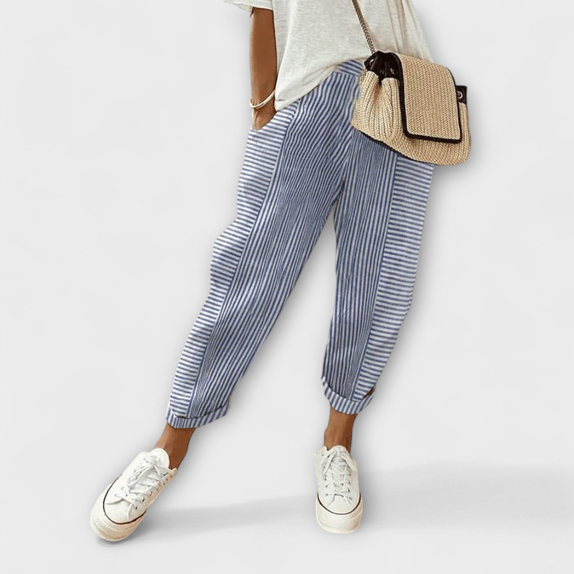 ELYRA™ | Pantalon rayé en tissu doux
