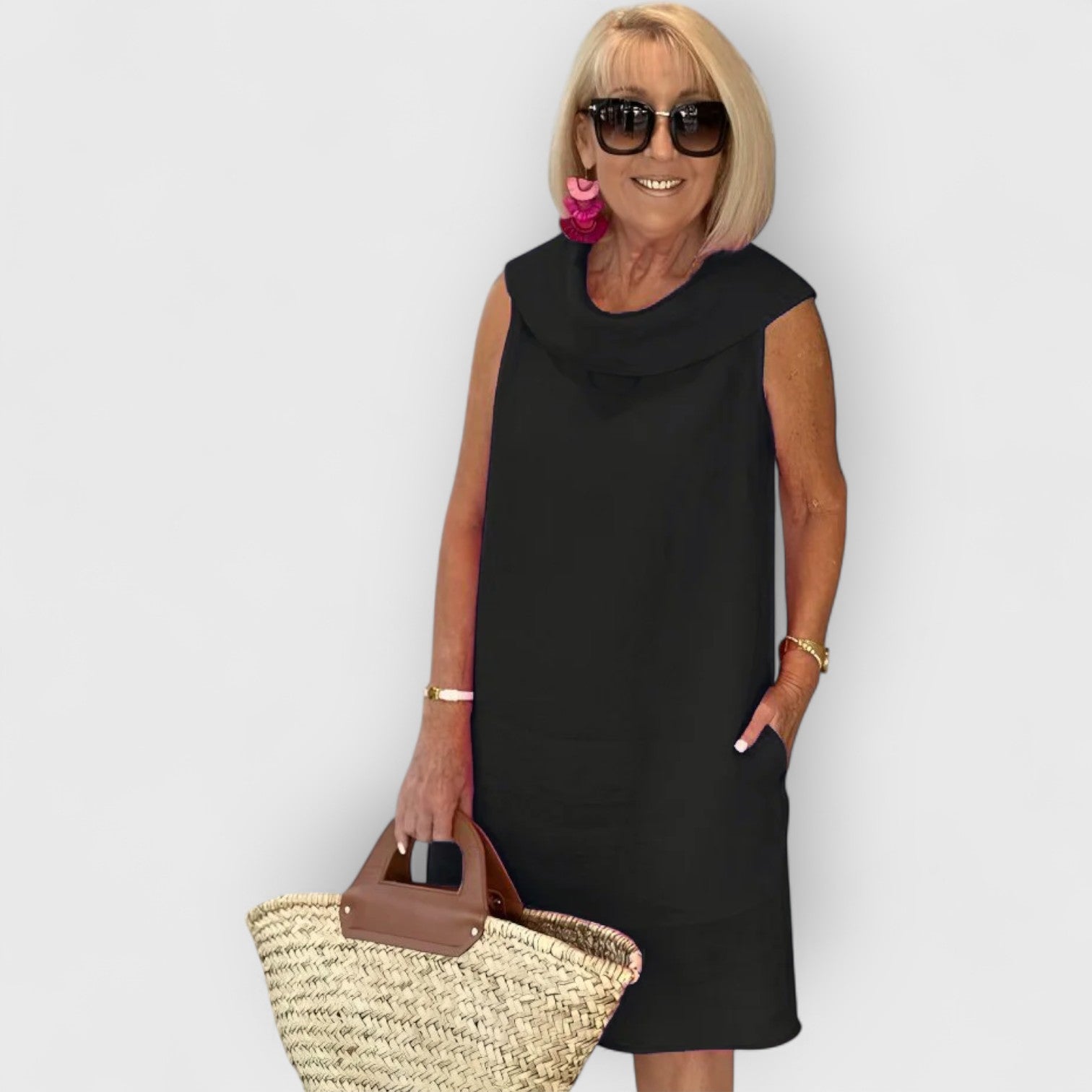 ELYRA™ | Sleeveless Linen Dress with Round Neck