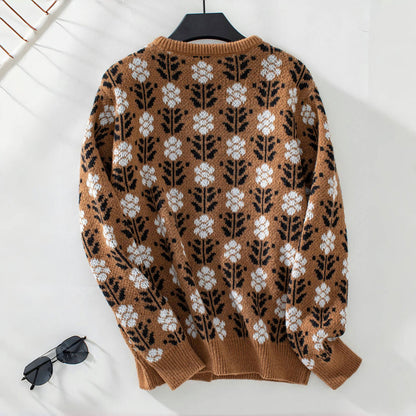 ELYRA™ | Vintage Floral Knit