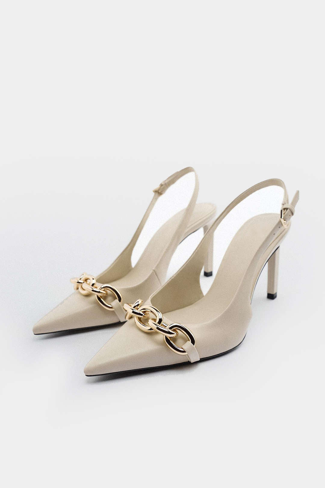 ELYRA™ | Metallic Talons with Decorative Chain