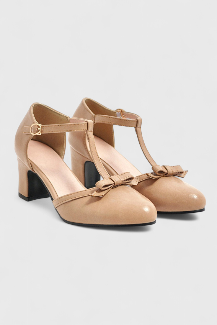 ELYRA™ | Retro Orthopaedic Black Leather Heels