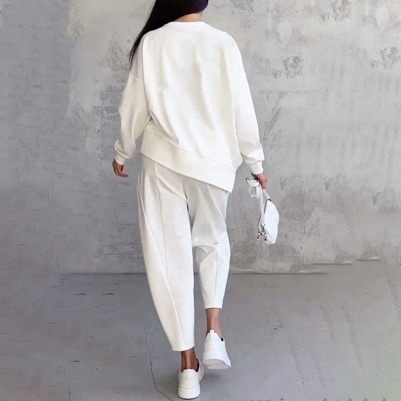 ELYRA™ | Long Sleeve T-shirt & Trousers