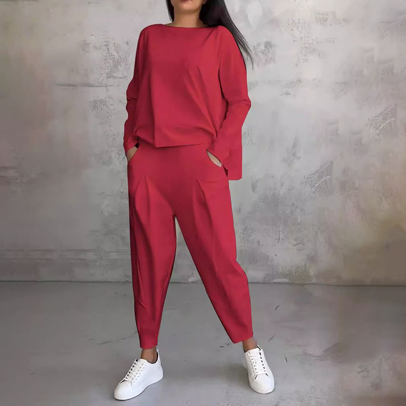 ELYRA™ | Long Sleeve T-shirt & Trousers