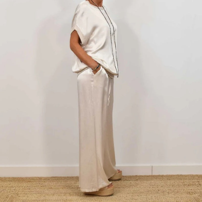 ELYRA™ | Ensemble Lounge Satin